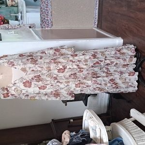 Woman's size XXL dress by Mossimo Supply Co.  The dress is very feminine.